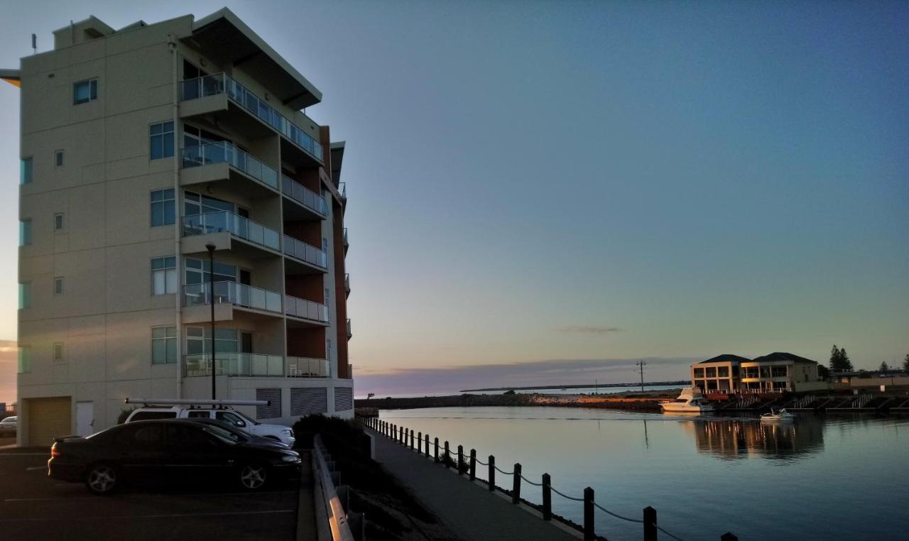 Wallaroo Marina Executive Apartments Exteriér fotografie